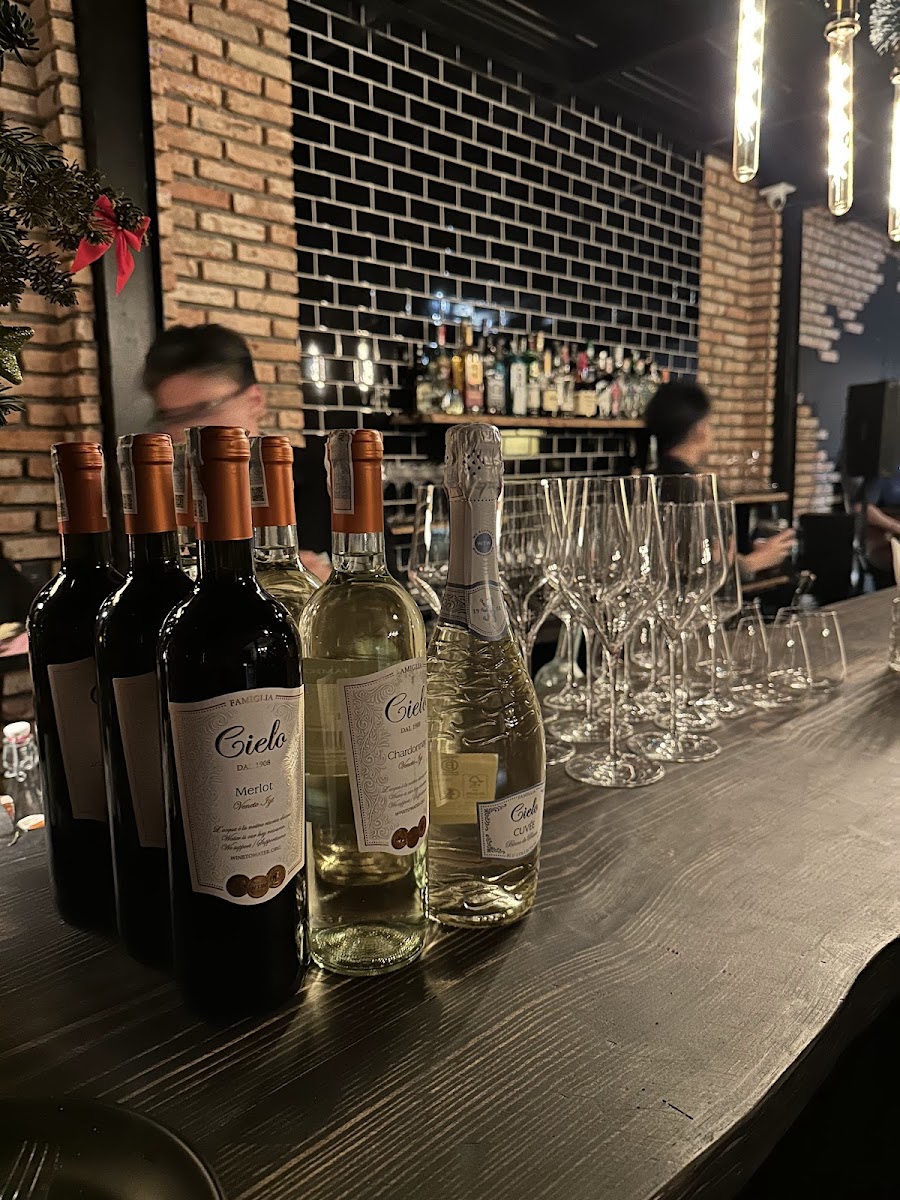 RUS THAO DIEN photo 2 in Thao Dien