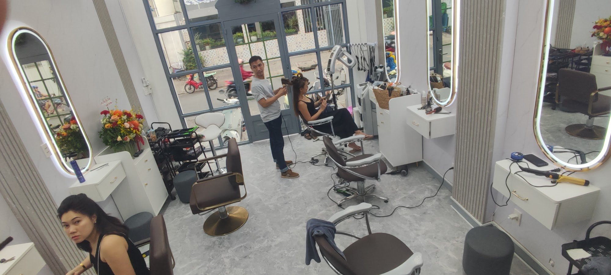 Salon Quốc photo 5 in Thao Dien