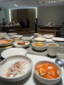 Samwon Garden (삼원가든) - Korean Dining Restaurant photo 3 in Thao Dien
