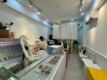 Sandbake Cake & Dessert - 샌드베이크 - Bakeries & Desserts in Thao Dien