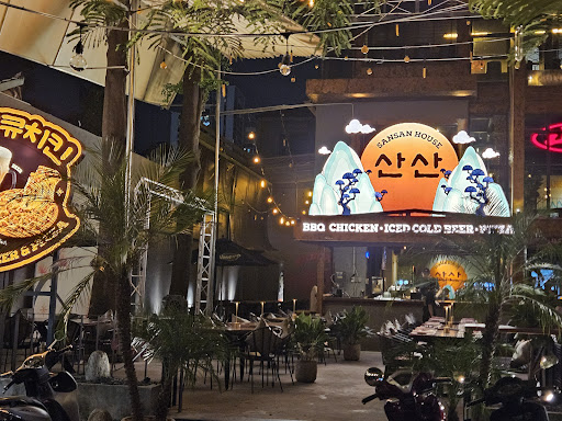 Sansan House - Pizza in Thao Dien