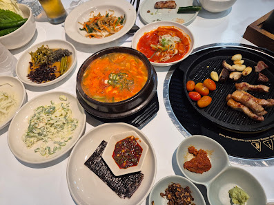 Various Korean side dishes