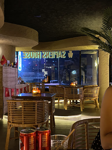 Sapiens House - SIZZLING LAVA BURGERS & CAFE photo 4 in Thao Dien