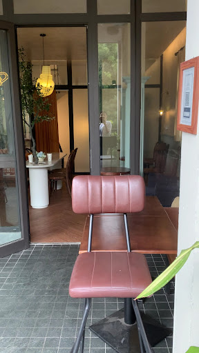 Local Bread Bakery & Cafe - Tiệm bánh & Cafe Phùng Hưng photo 4 in Ha Noi