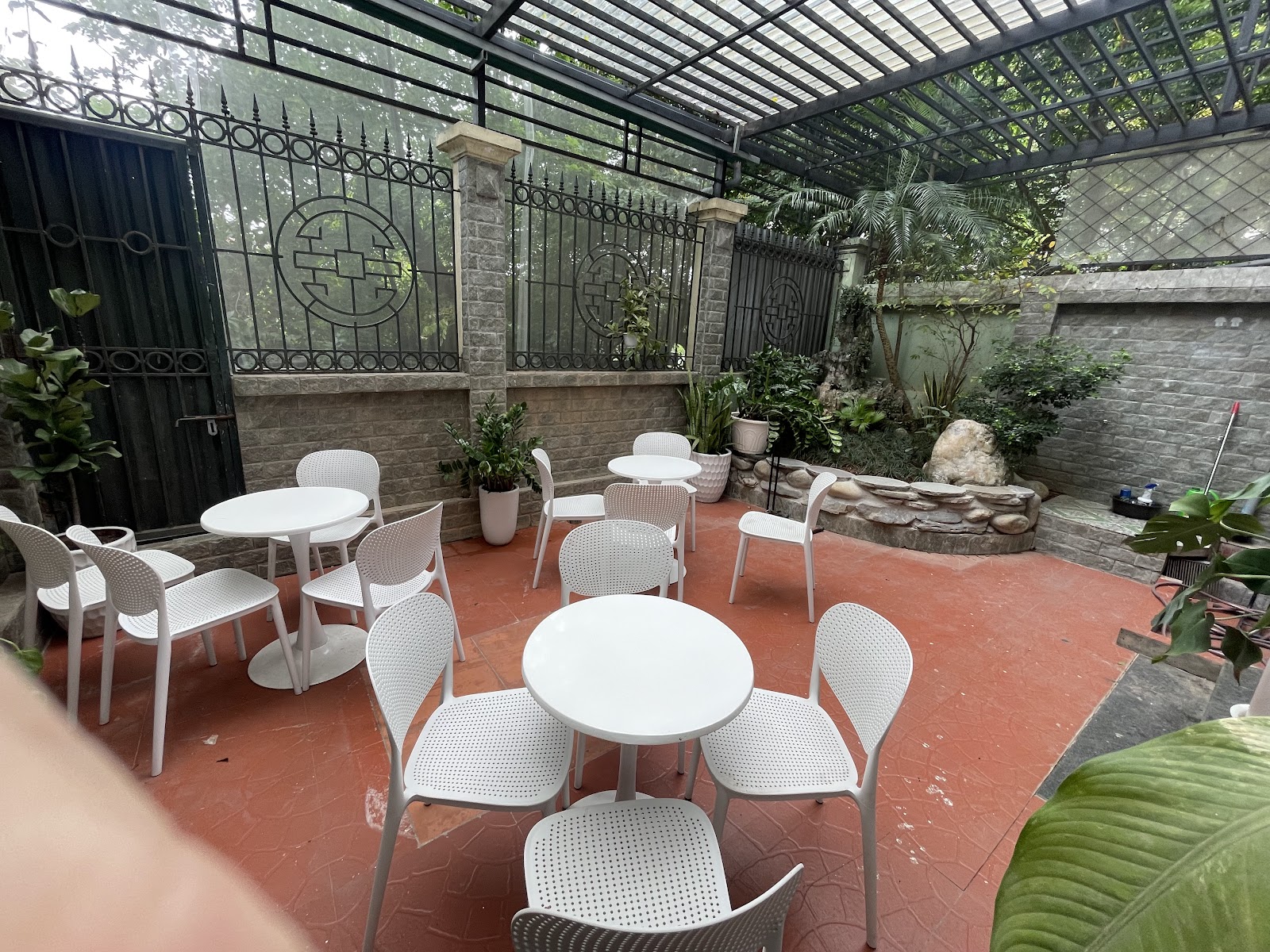 MEER Cafe & Terrace bar photo 4 in Ha Noi
