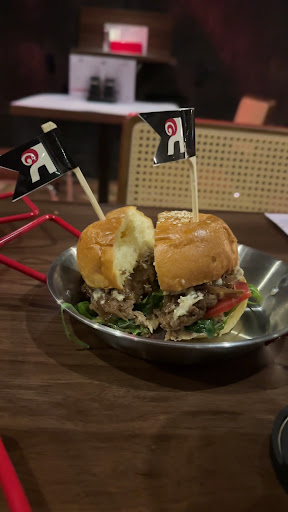 Red's Burger Vệ Hồ photo 4 in Thao Dien