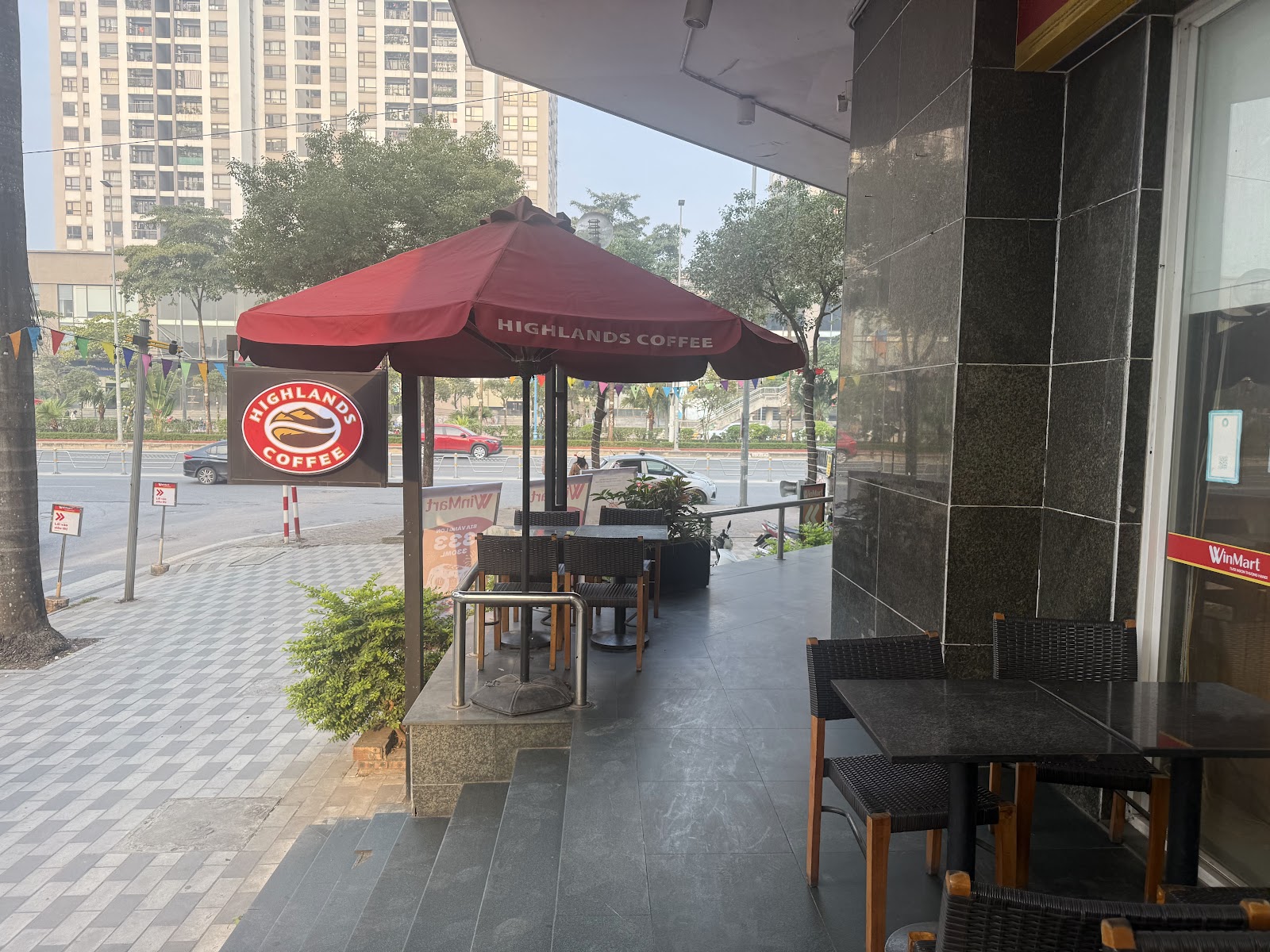 Highlands Coffee Vinmart Tây Hồ photo 7 in Ha Noi