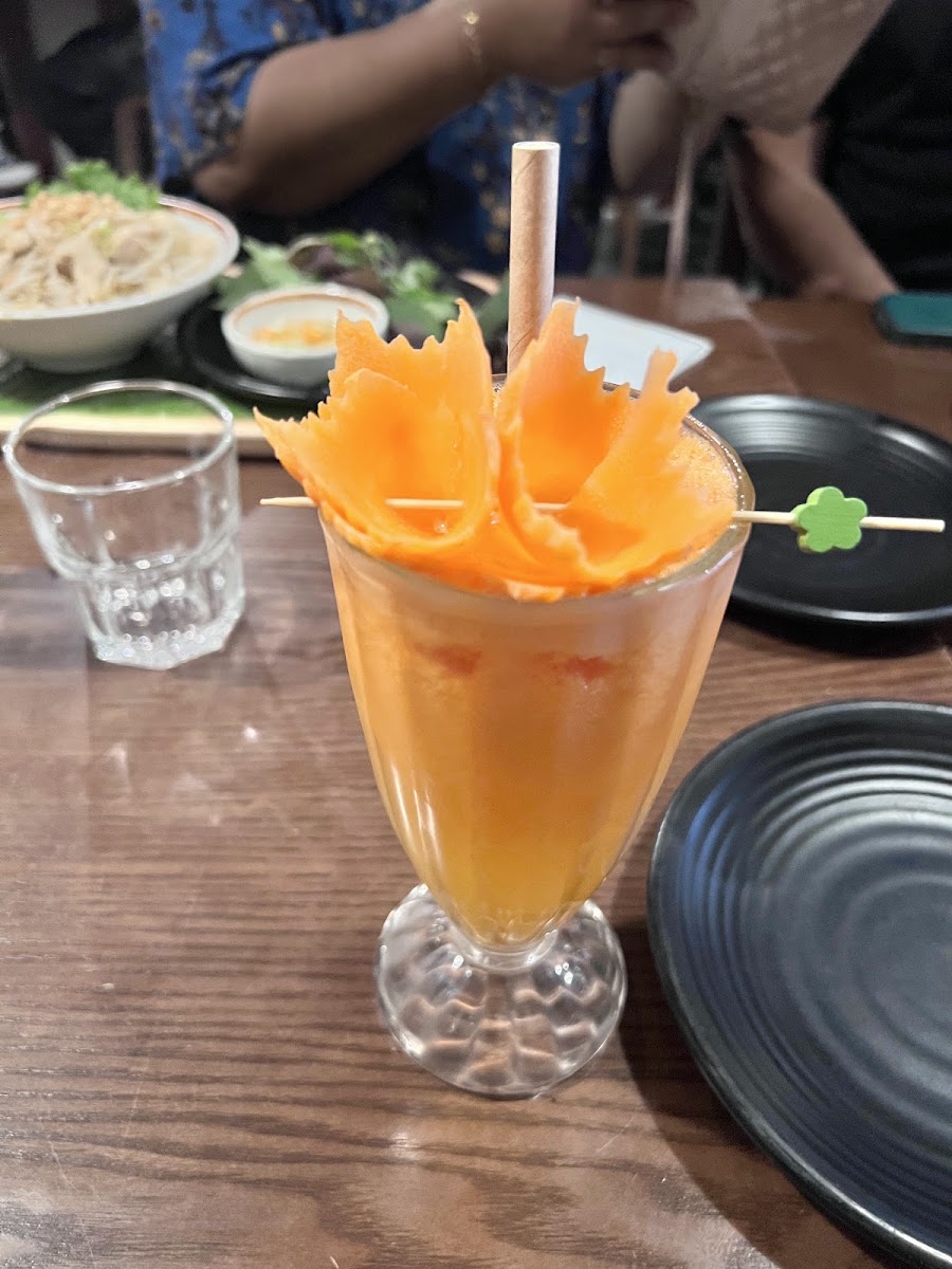 Hoang's Restaurant - Vietnamese Restaurant & Vegan Food photo 8 in Ha Noi