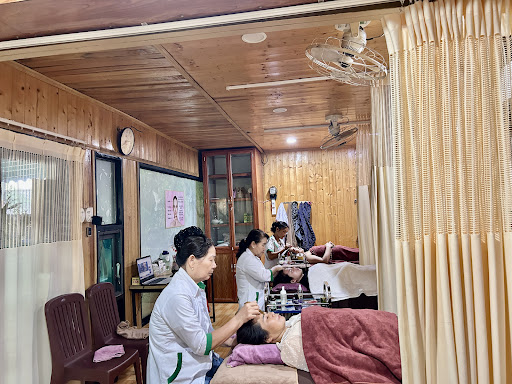 Vĩnh Tân Spa Trị Liệu Health spa in Thao Dien - exterior