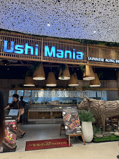 Ushi Mania - Japanese Aging Beef & Bar (Lotte West Lake) photo 2 in Thao Dien