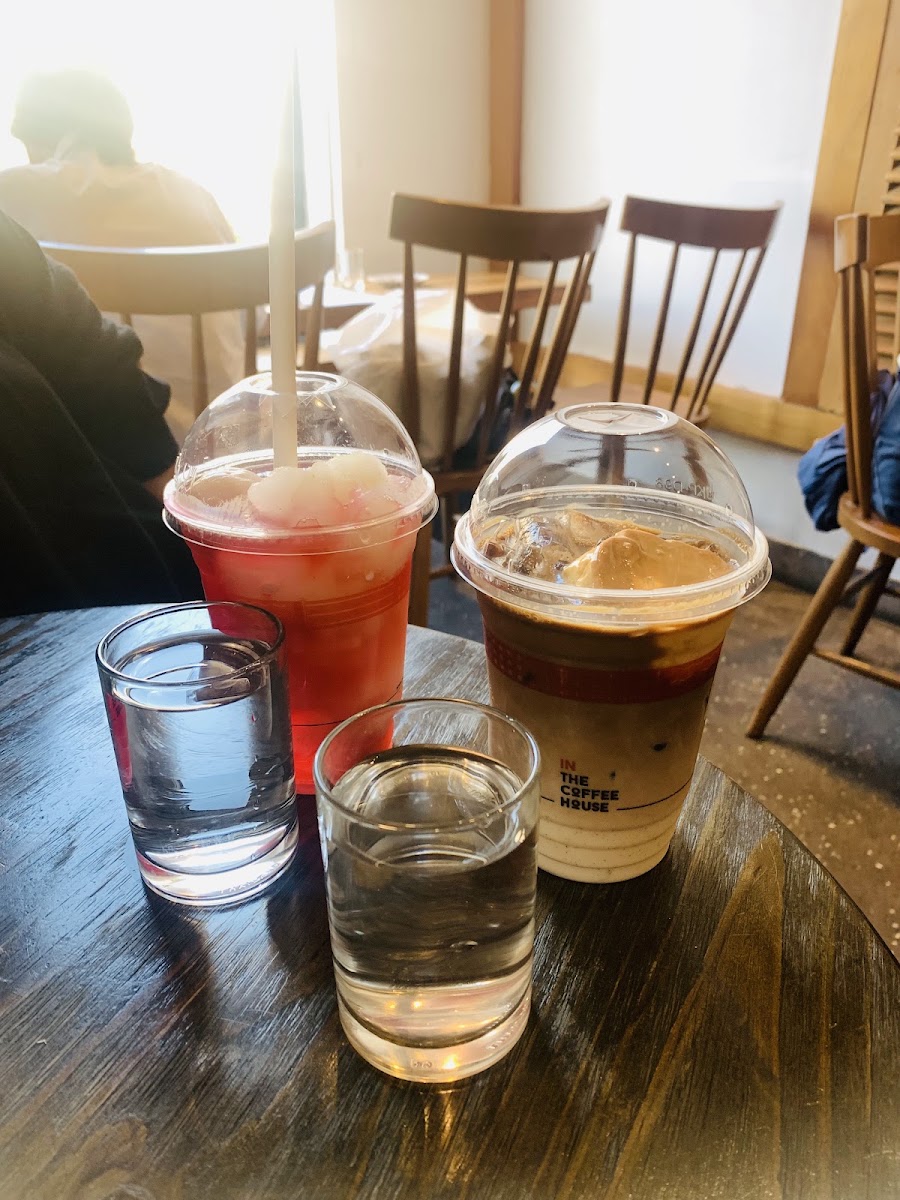 The Coffee House photo 4 in Ha Noi