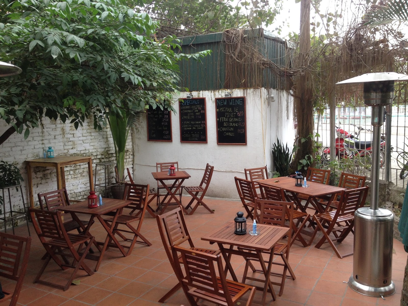 Cousins Restaurant photo 3 in Thao Dien