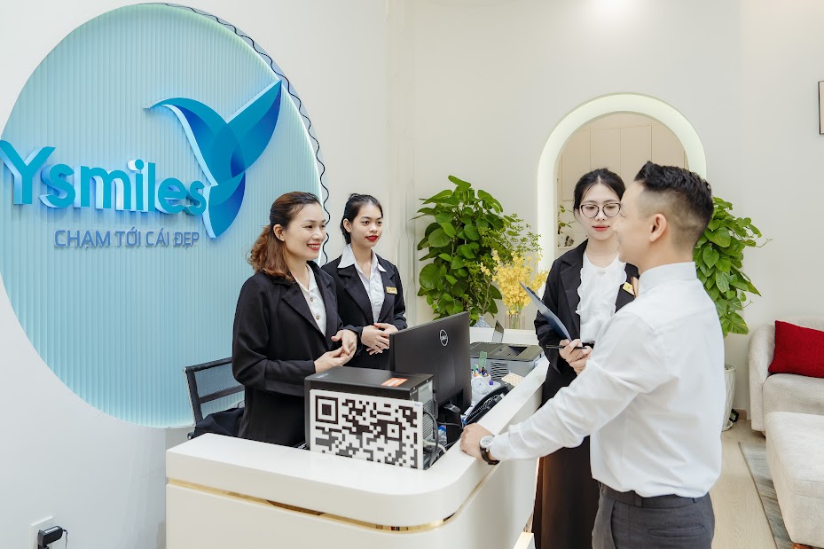 Nha Khoa Thẩm Mỹ Ysmiles - Sài Gòn Pearl - Bình Thạnh - Dentists in Thao Dien