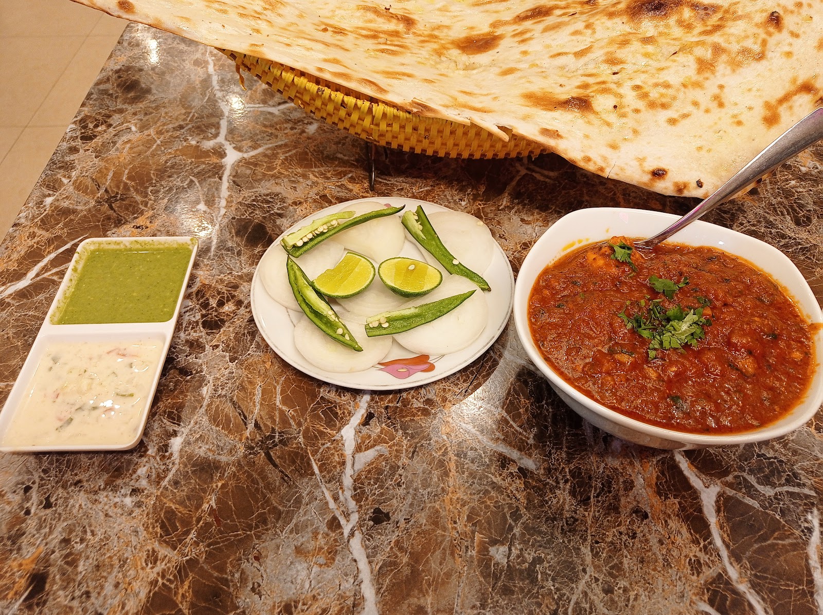 Hill Top Curry Indian Restaurant hoan kiem Hanoi photo 6 in Ha Noi