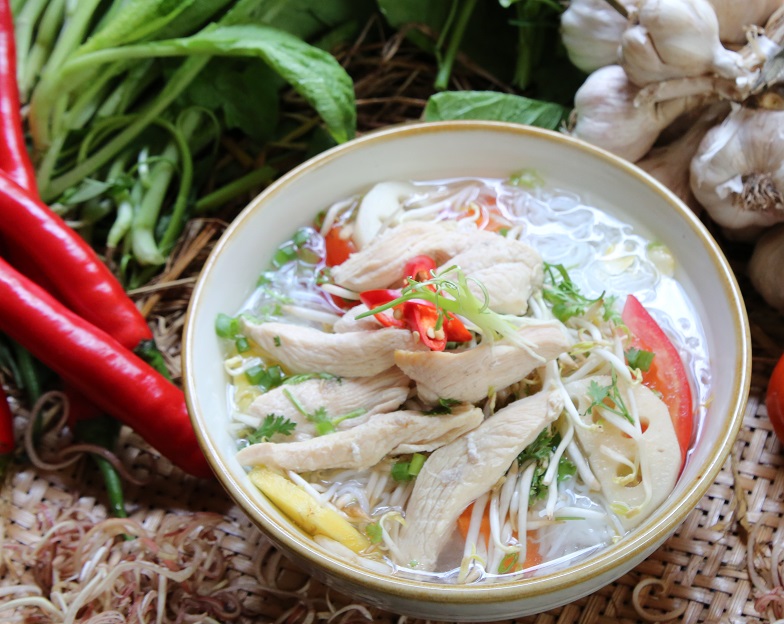 Lake view 1983 traditional vietnamese & vegan restaurant photo 5 in Thao Dien