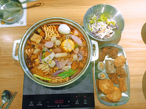 SPICY BOX VINCOM MEGAMALL THẢO ĐIỀN photo 2 in Thao Dien