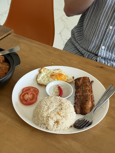 Zsa Zsa's Grill Restaurant and Bar photo 4 in Thao Dien