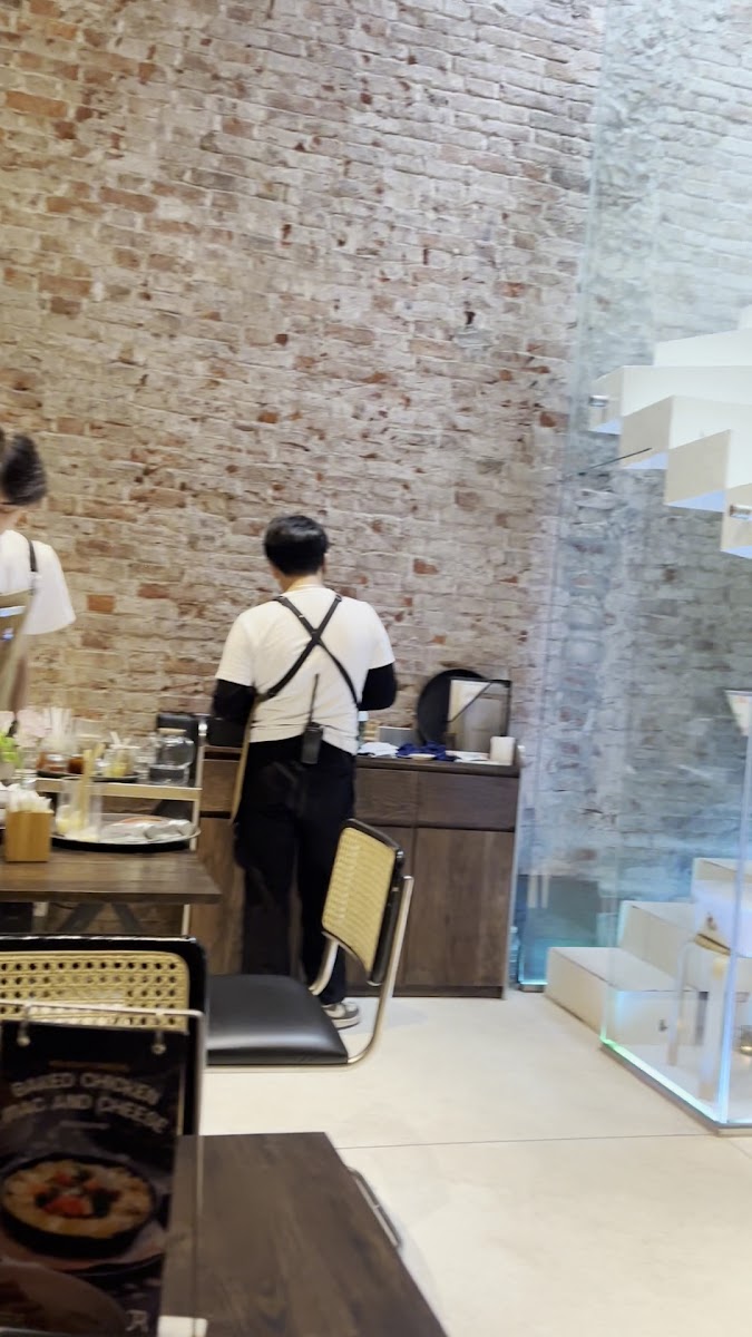 The Running Bean Nhà Thờ - Coffee and Brunch photo 6 in Ha Noi