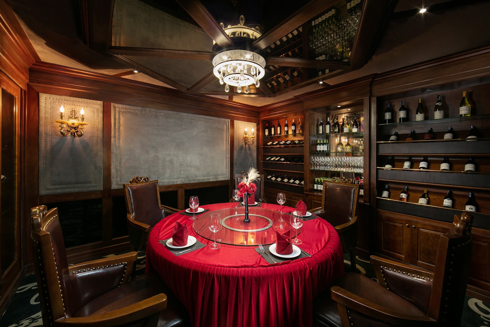 Valentino Cocktail Bar photo 2 in Ha Noi