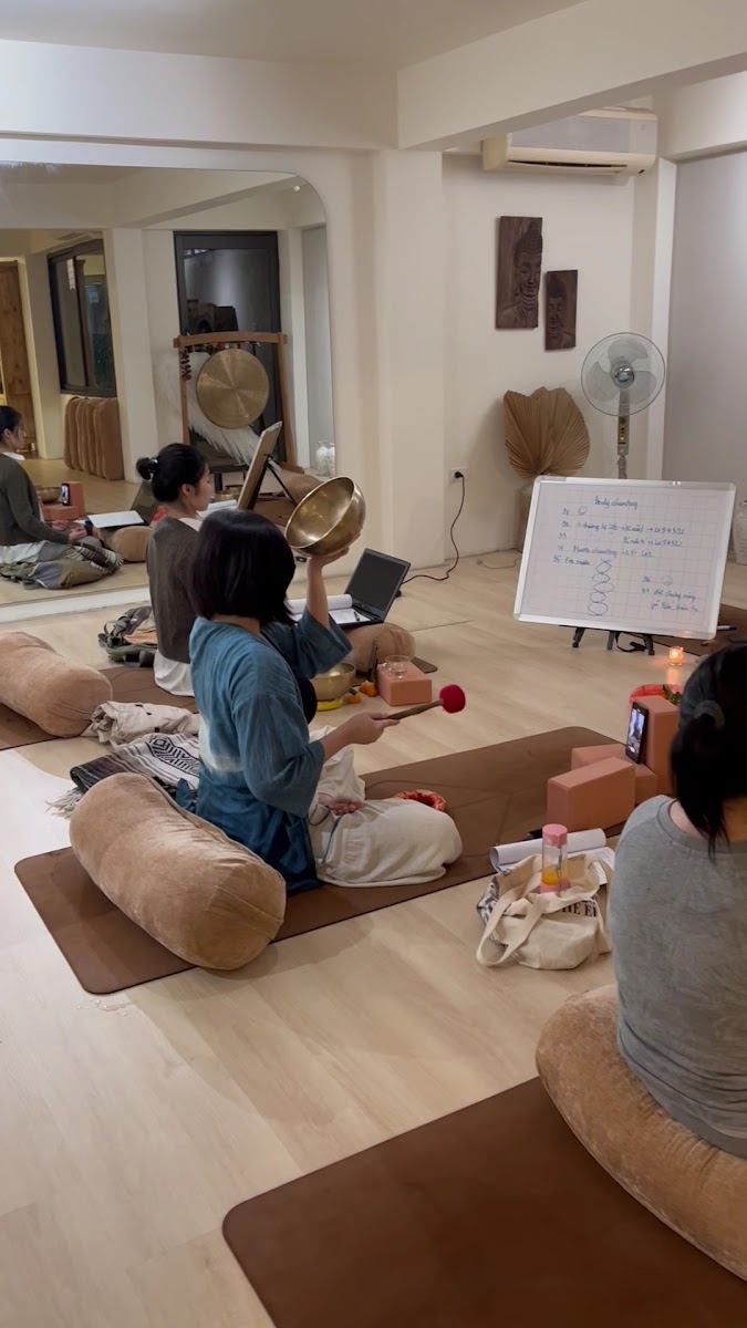 Anahata Yoga Tay Ho | Yoga & Sound Healing photo 7 in Ha Noi