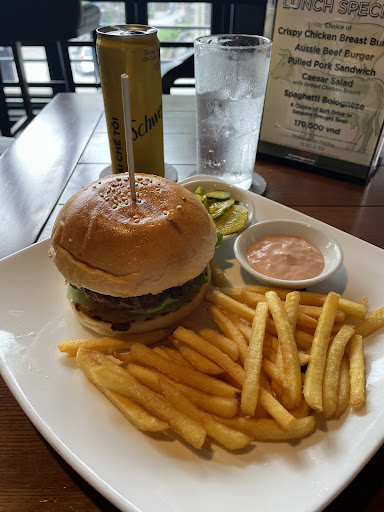 The Moose & Roo Pub and Grill photo 5 in Ha Noi