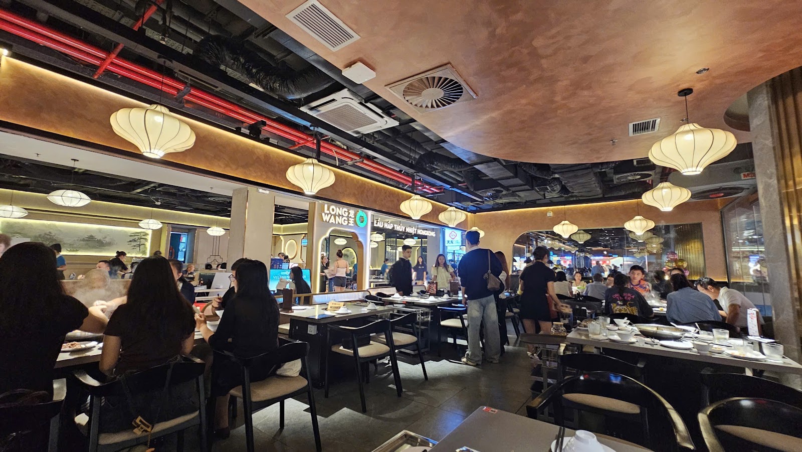 TIAN LONG Tầng B1 Vincom Center Landmark 81 Hot pot restaurant in Ho Chi Minh City - exterior