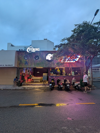 SHOUT Bar Thảo Điền photo 2 in Thao Dien