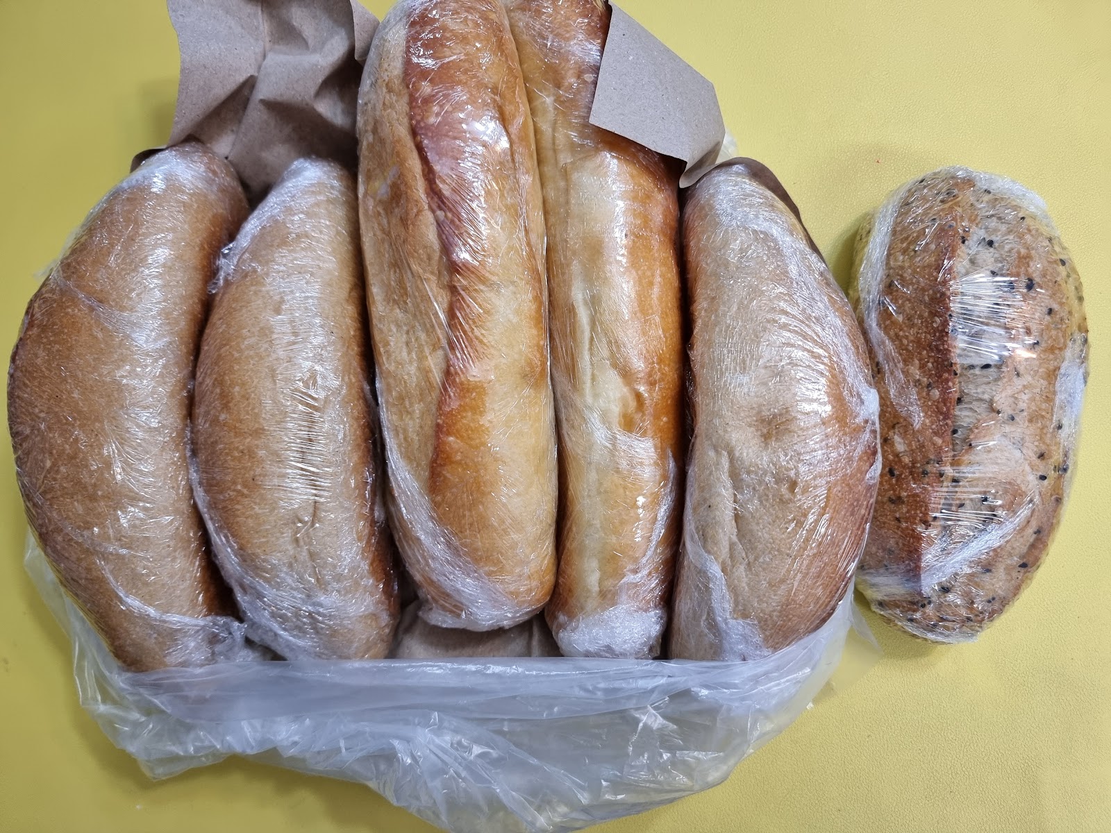Yen Yen Bakery photo 8 in Ha Noi
