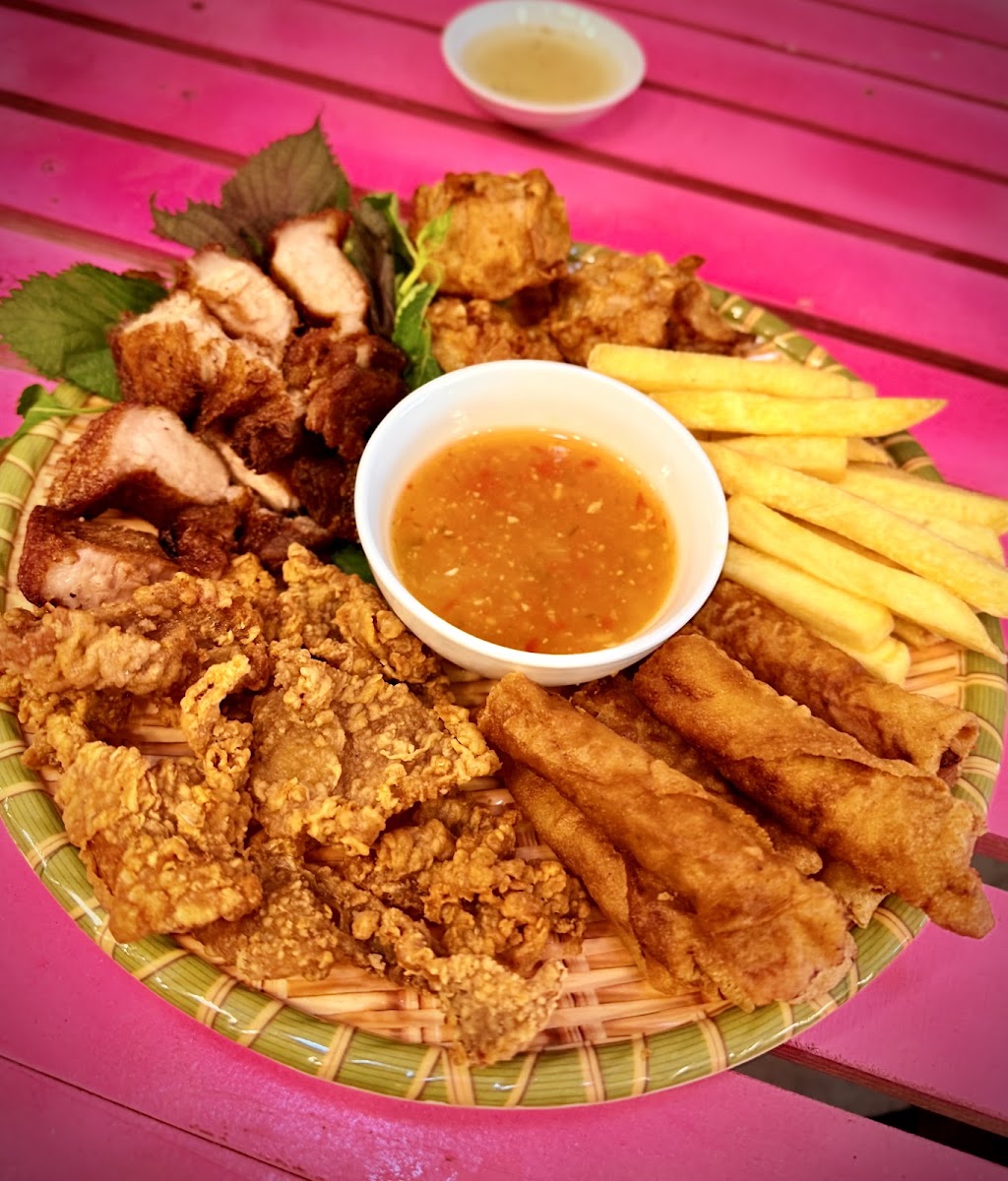 Zsa Zsa's Grill Restaurant and Bar photo 6 in Thao Dien
