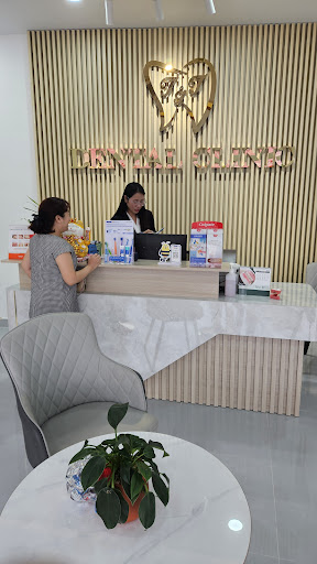 NHA KHOA T&T photo 4 in Thao Dien