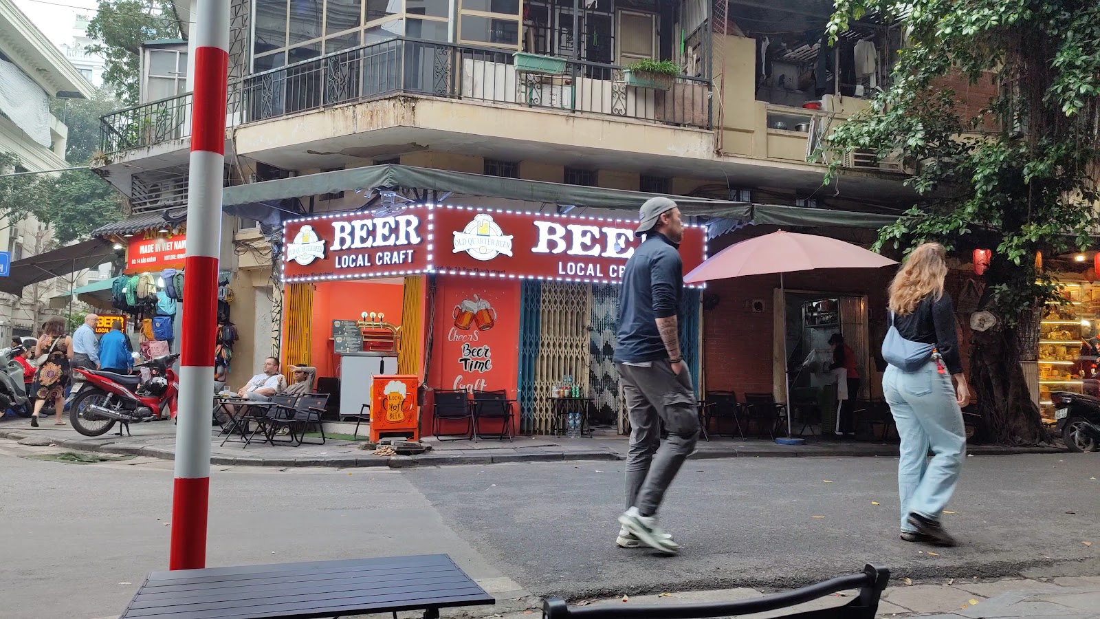 Hanoi Local Craft Beer photo 8 in Thao Dien