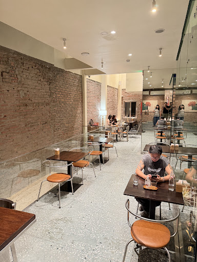 The Running Bean Nhà Thờ - Coffee and Brunch photo 8 in Ha Noi