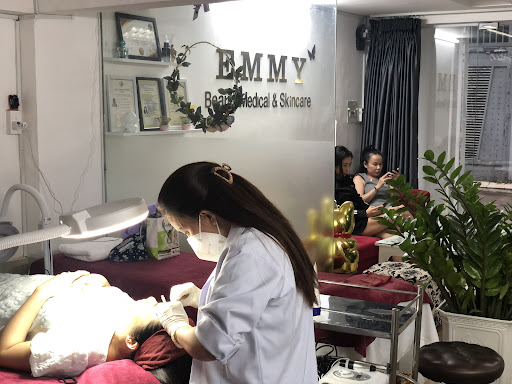 viện thẩm mỹ emmy photo 3 in Thao Dien