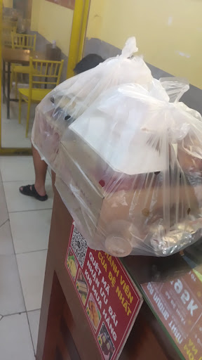 Cơm Gà Nướng, Gà Nướng Muối Ớt, Gà Nướng Mắm Nhĩ - Đệ Nhất Gà Nướng - 46 Nguyễn Gia Trí, Phường 25, Bình Thạnh photo 6 in Thao Dien