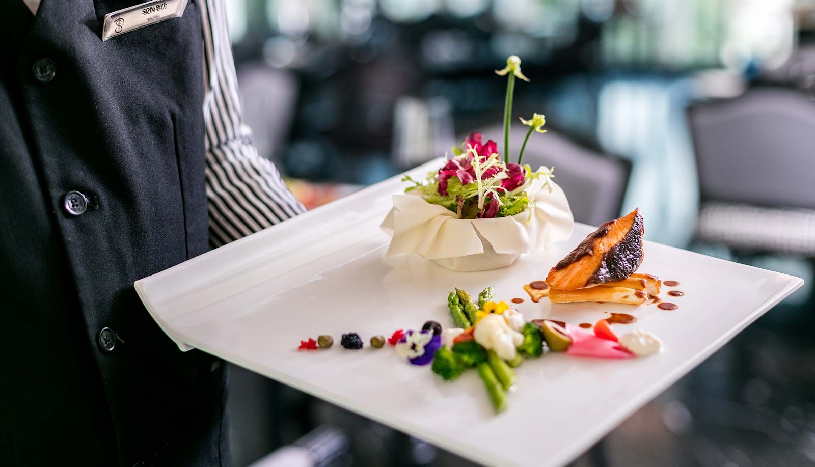 The Symphony Restaurant photo 5 in Ha Noi