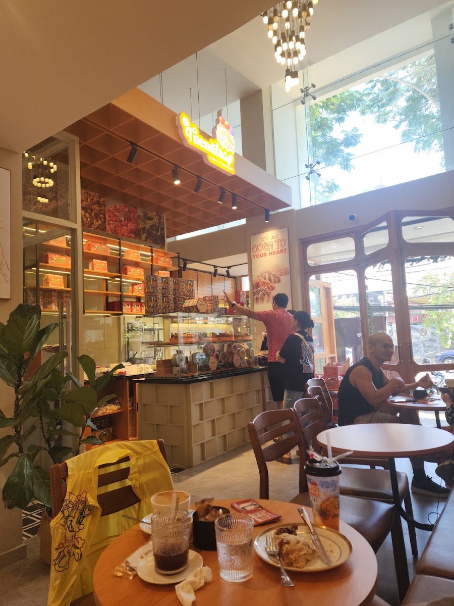 Friendship Bakery & Desserts - Thanh My Tay photo 6 in Thao Dien