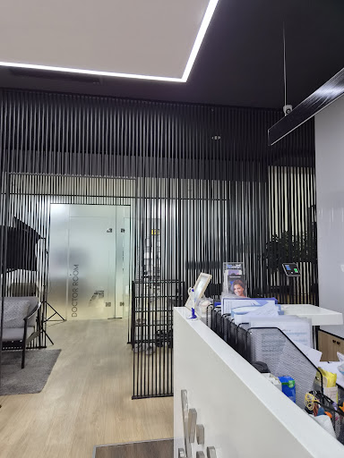 VIX Dental Clinic(빅스 치과) - Nha Khoa VIX - 호치민 치과 photo 4 in Thao Dien