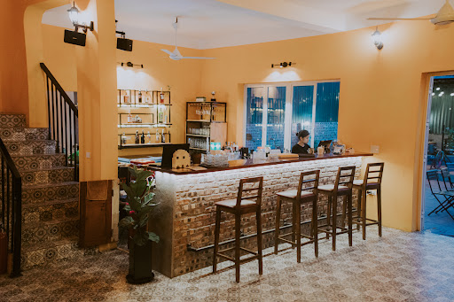 The Hideout Cafe Gastro Bar photo 5 in Ha Noi
