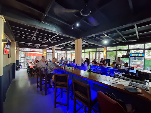 The Wok & Barrel Saigon photo 3 in Thao Dien