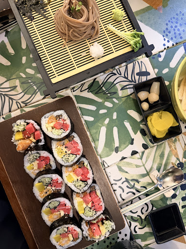 청춘스시 Chung Chun Sushi photo 12 in Thao Dien
