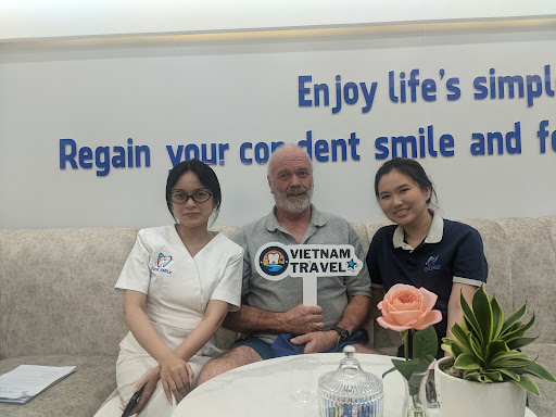 Nha Khoa True Smile photo 3 in Thao Dien