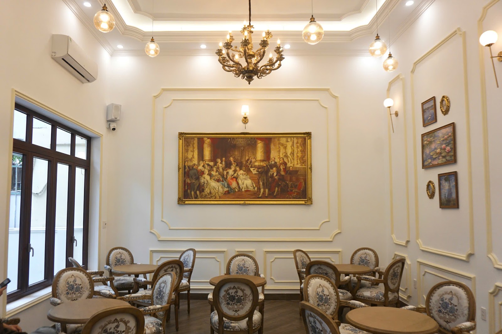 Mellodi Café photo 5 in Thao Dien