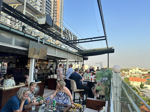 Sky 9 Bar Saigon photo 3 in Thao Dien