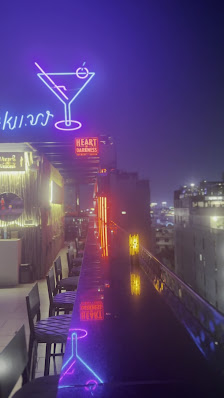 SkyOn9 Rooftop Bar - Hoan Kiem photo 4 in Thao Dien
