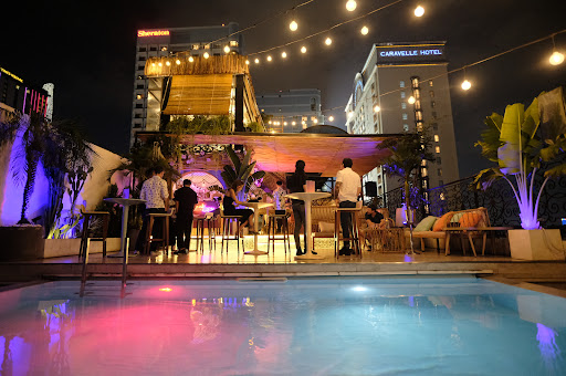 SolLuna - Rooftop Bar photo 3 in Thao Dien