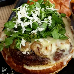 THE DIANA ROSS (MUST TRY) BURGER BÒ DÀY DIANA ROSS at Soul Burger