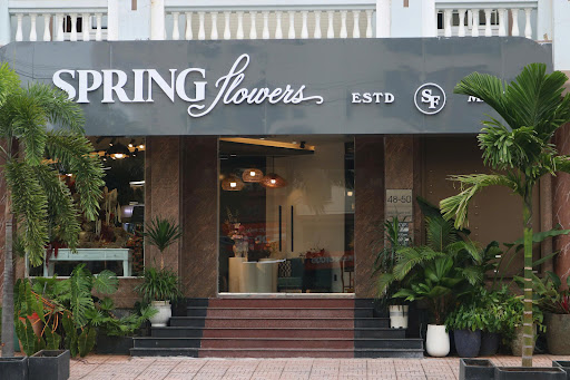 Spring Flowers and Decor - Cửa hàng hoa và trang trí photo 3 in Thao Dien