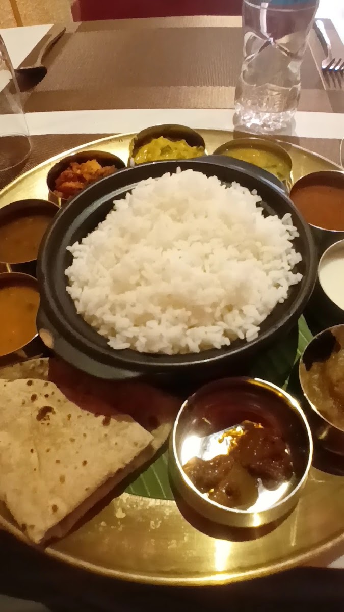 SRI RAJA BHOJANAM INDIAN RESTAURANT (MULTI CUISINE) - Indian in Thao Dien