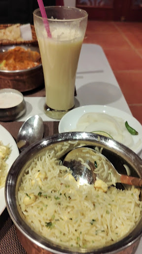 SRI RAJA BHOJANAM INDIAN RESTAURANT (MULTI CUISINE) photo 3 in Thao Dien