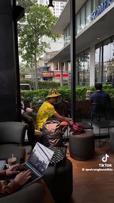 Starbucks Somerset photo 7 in Thao Dien